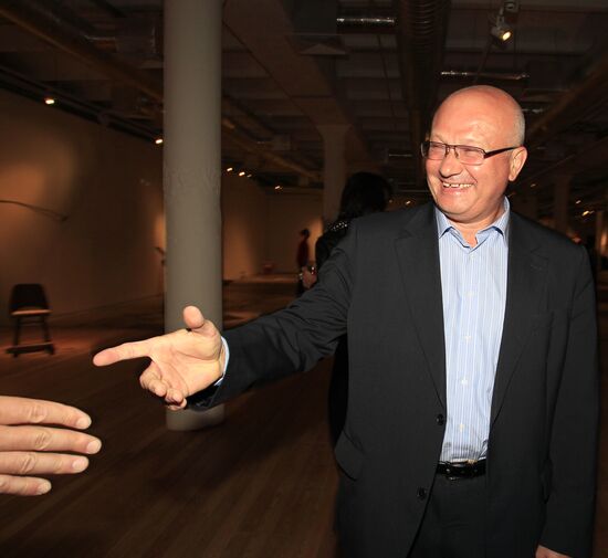 Opening of Red October Gallery