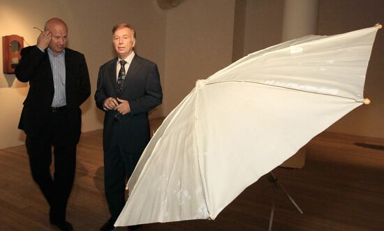 Opening of Red October Gallery