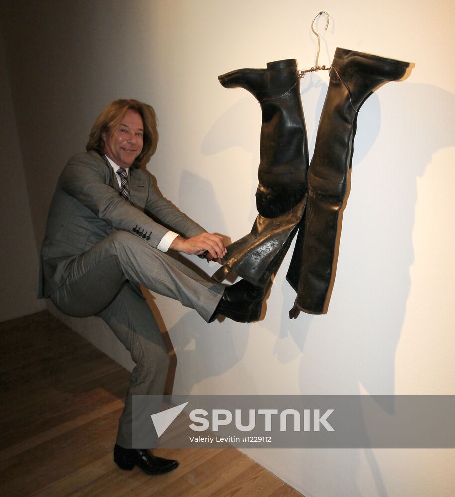 Opening of Red October Gallery