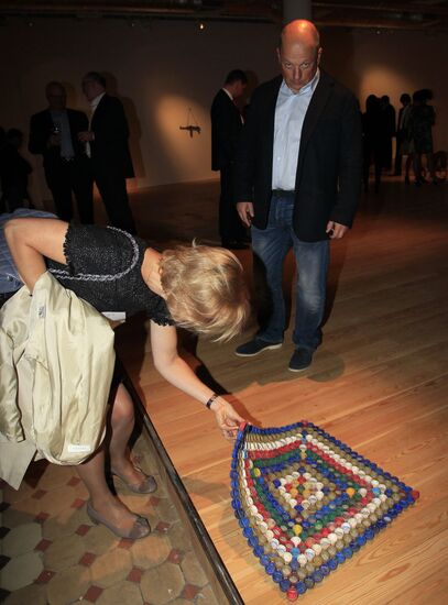 Opening of Red October Gallery