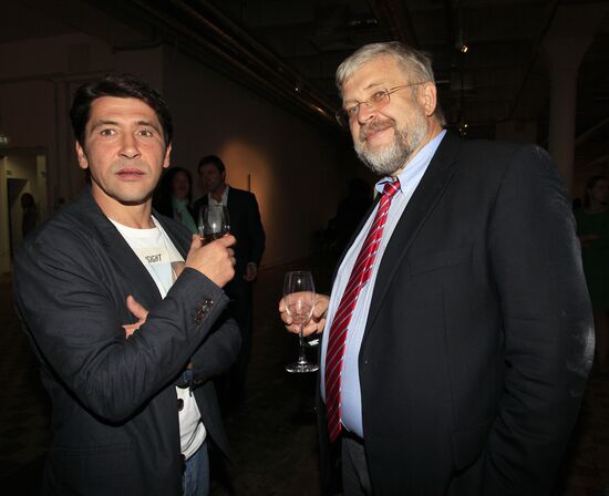 Opening of Red October Gallery