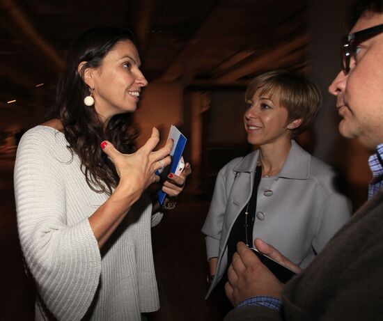 Red October Gallery opens in Moscow