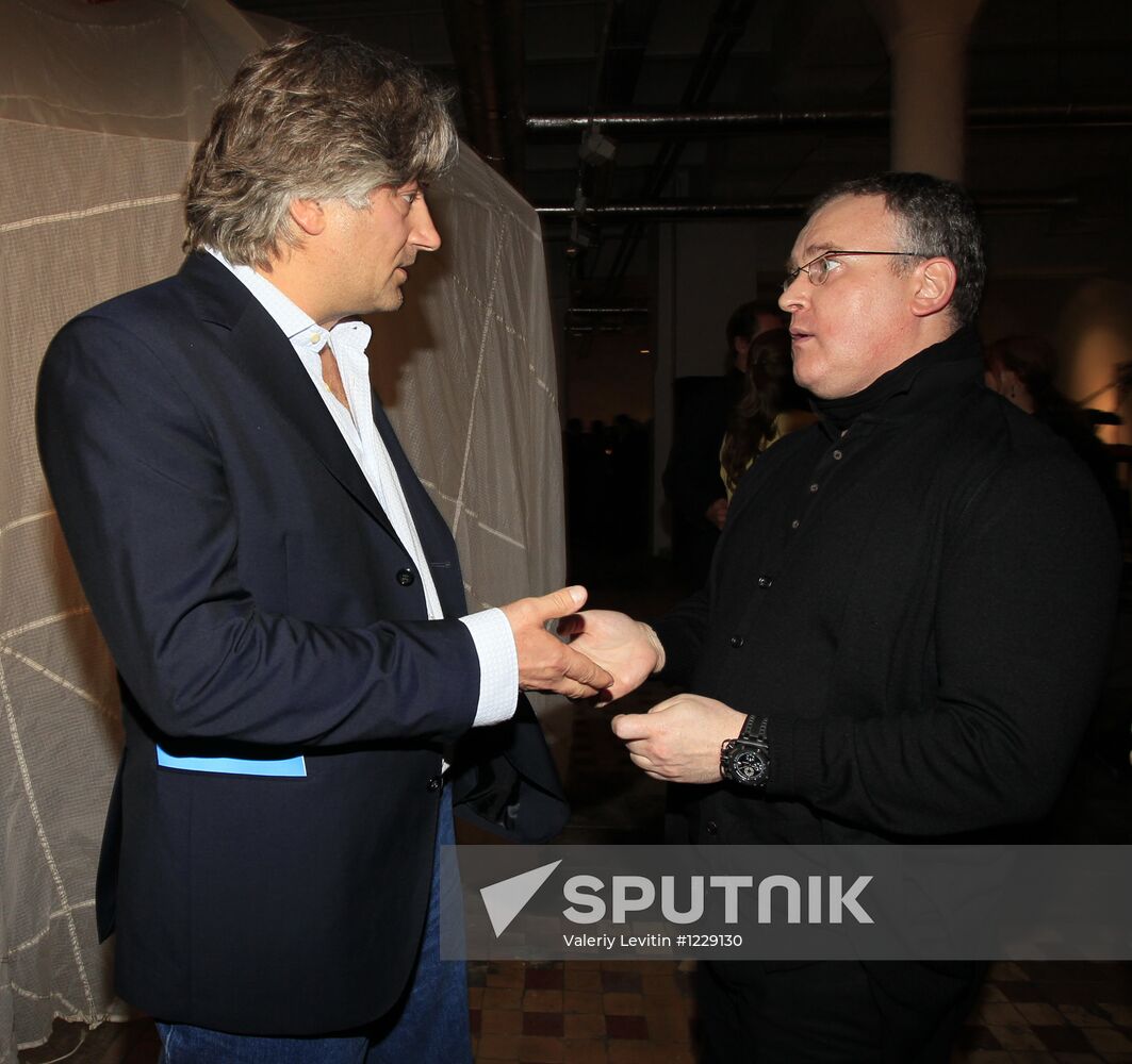 Red October Gallery opens in Moscow