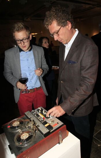 Opening of Red October Gallery