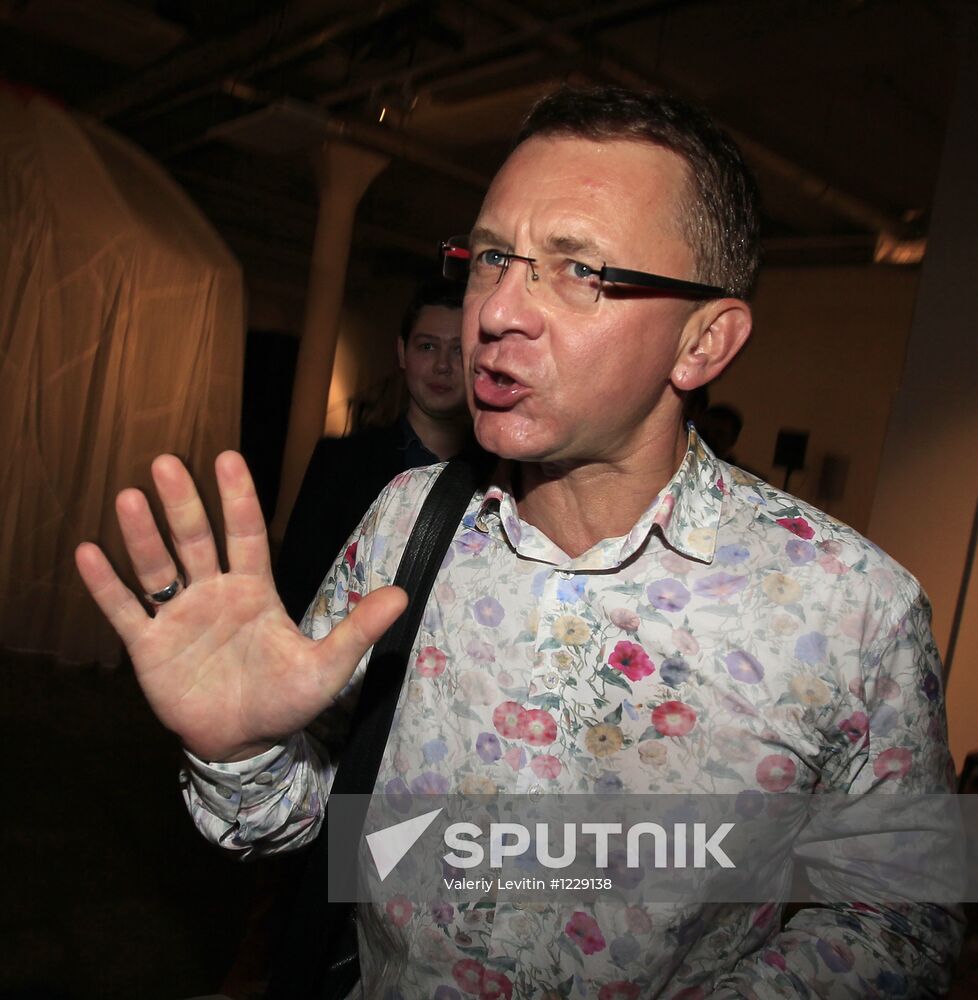 Opening of Red October Gallery