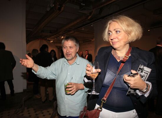 Opening of Red October Gallery