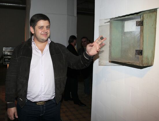 Opening of Red October Gallery