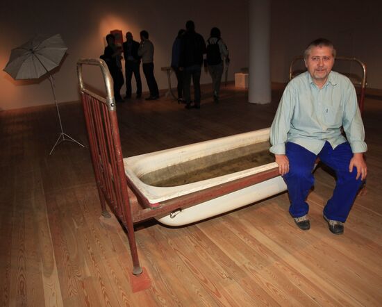 Opening of Red October Gallery