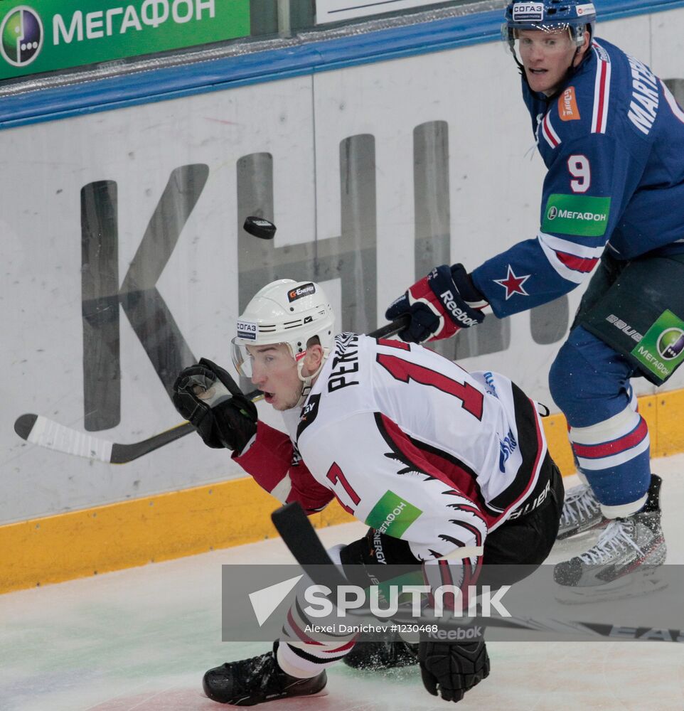 Hockey. KHL. SKA vs. Avangard