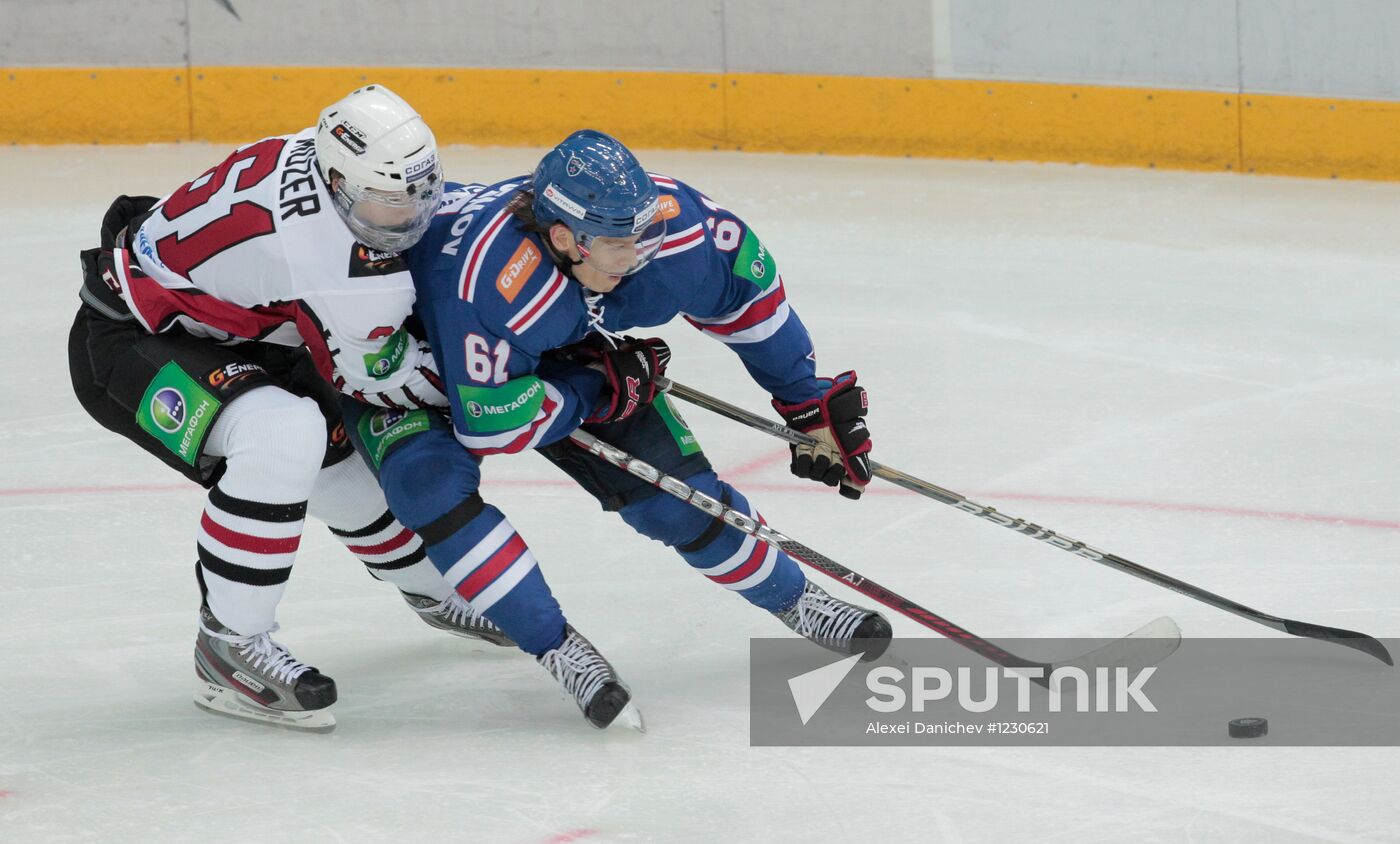 Hockey. KHL. SKA vs. Avangard