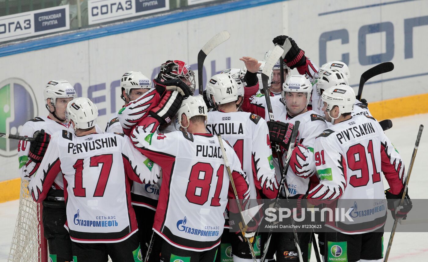 Hockey. KHL. SKA vs. Avangard