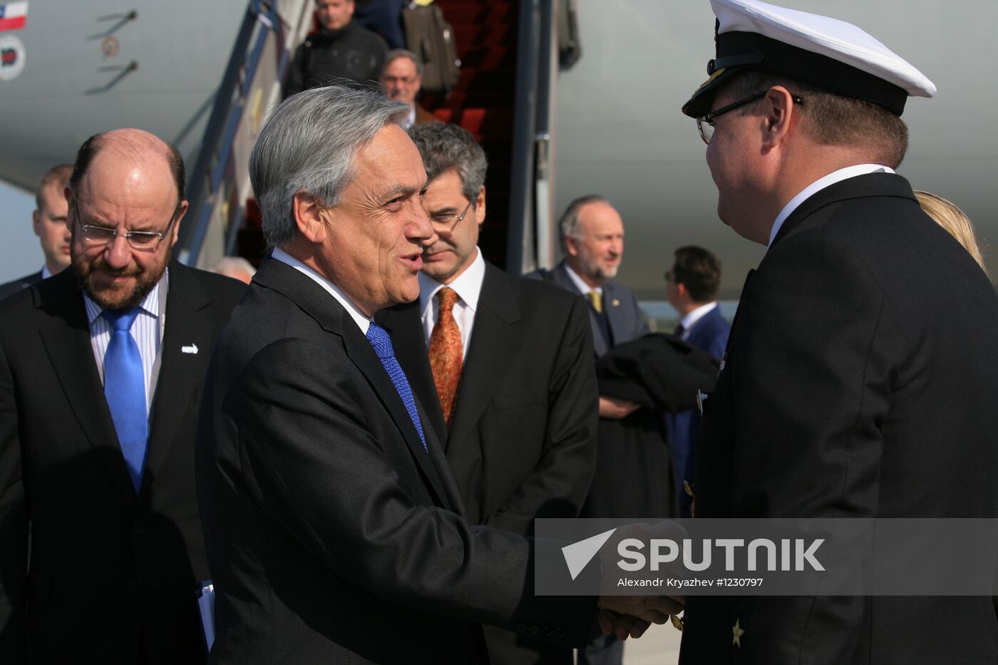 APEC delegation heads arrive in Vladivostok