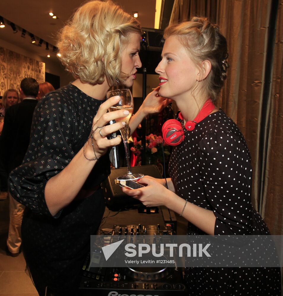 Fashion's Night Out-2012 with Vogue in Moscow