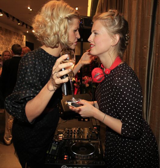 Fashion's Night Out-2012 with Vogue in Moscow