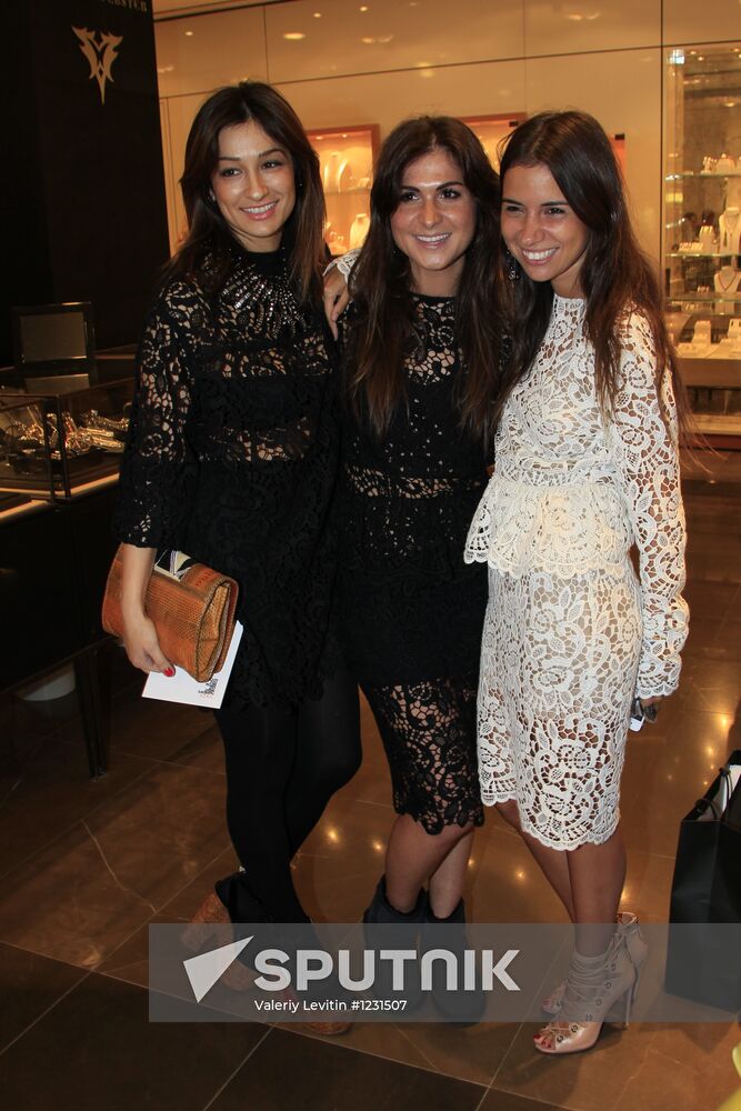 Fashion's Night Out-2012 with Vogue in Moscow