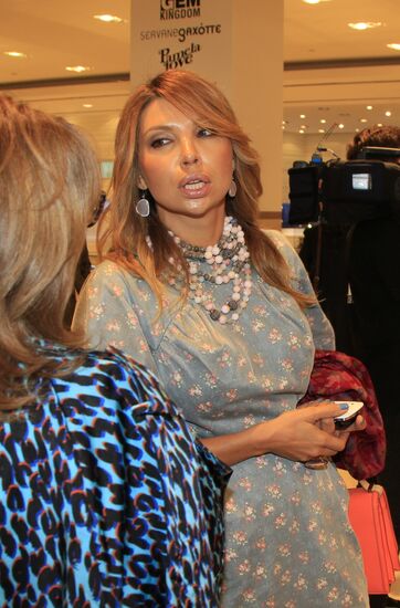 Fashion's Night Out-2012 with Vogue in Moscow