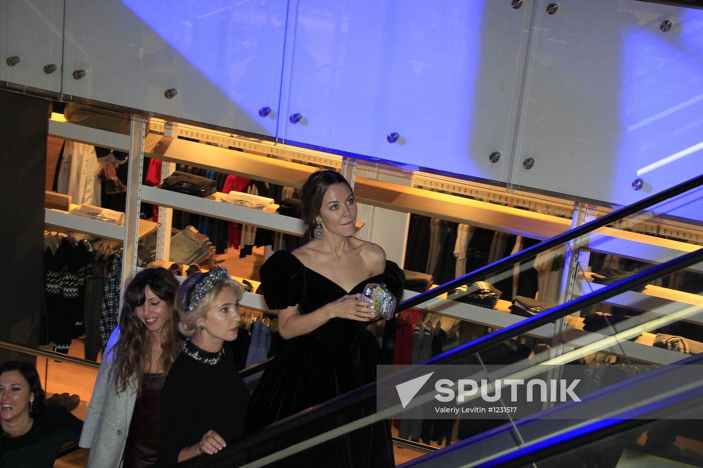 Fashion's Night Out-2012 with Vogue in Moscow