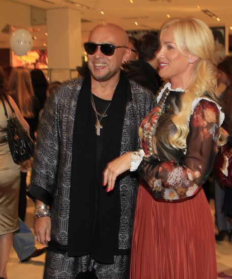 Fashion's Night Out-2012 with Vogue in Moscow