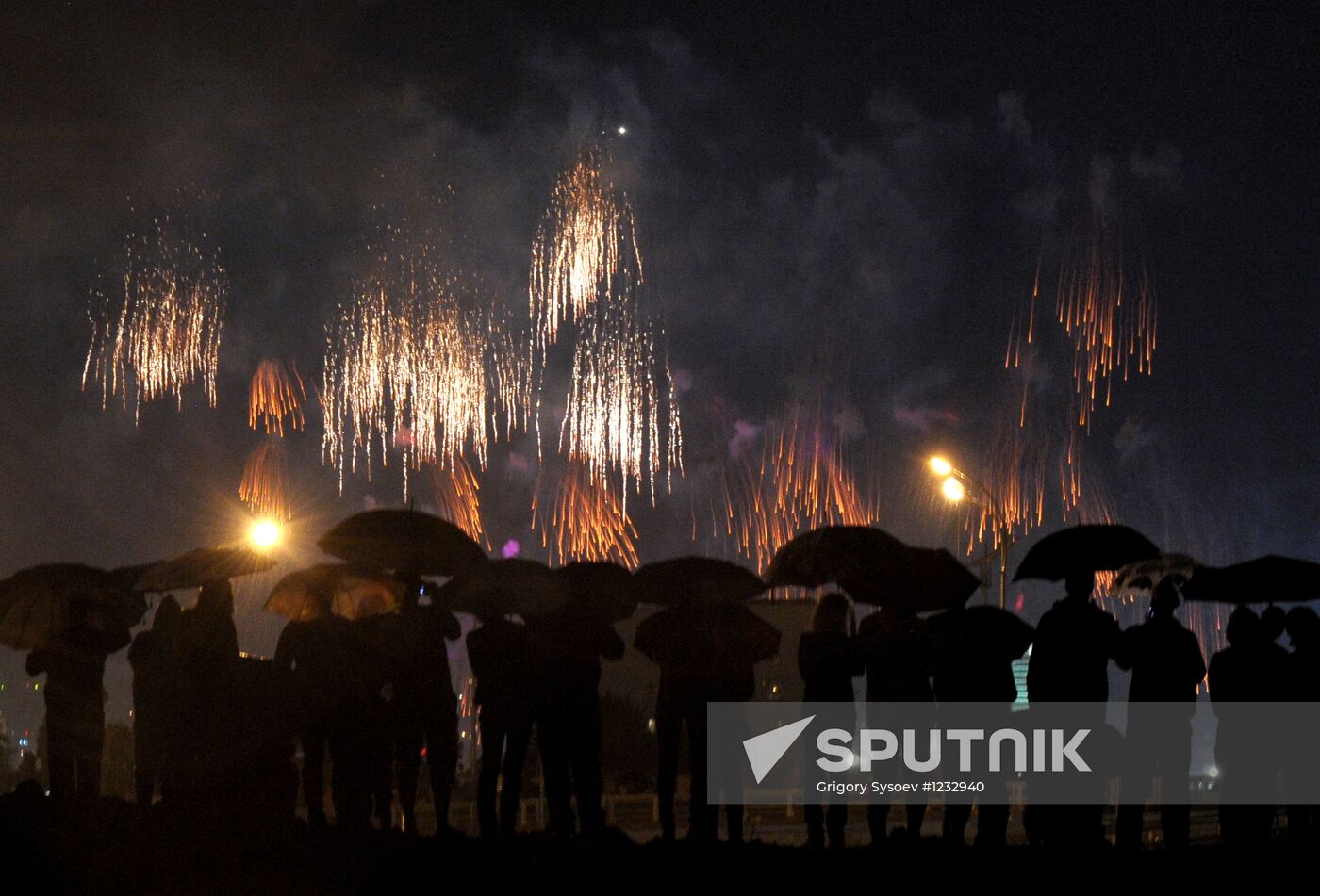 Fireworks and laser show to mark APEC-2012 Leaders' Week