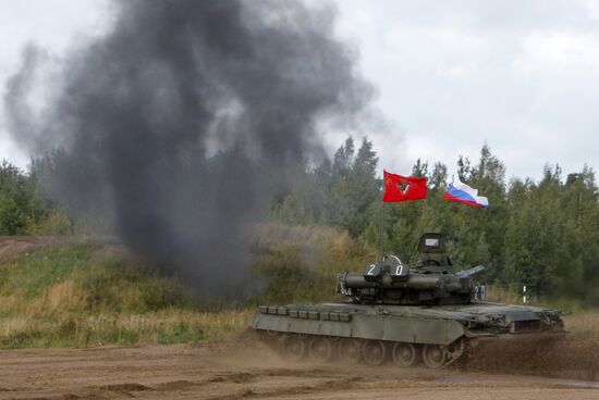 Tank show dedicated to Tank Crewman's Day