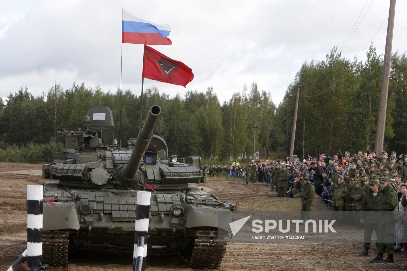 Tank show dedicated to Tank Crewman's Day