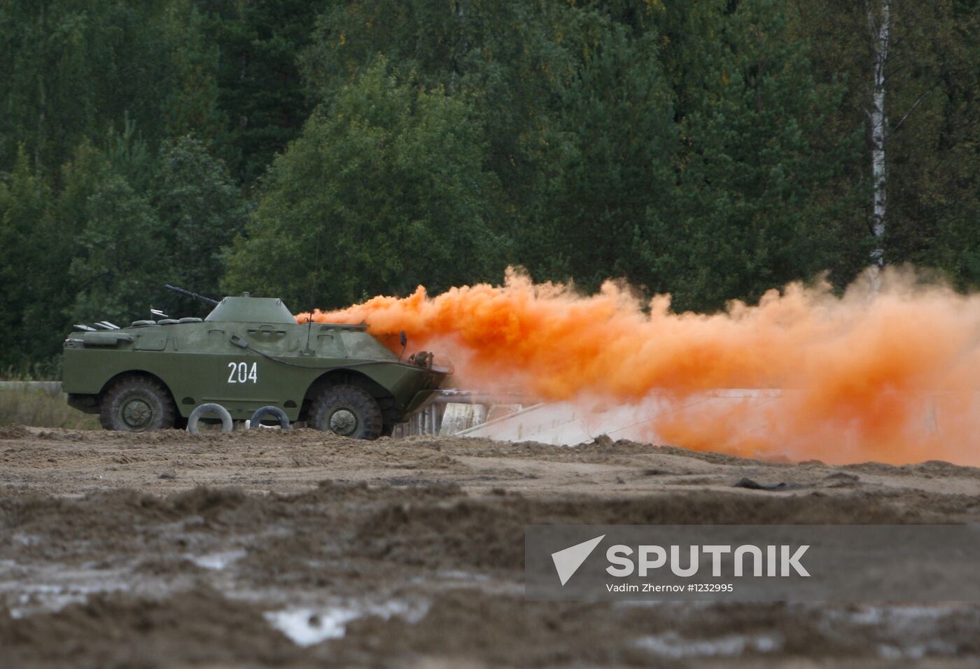 Tank show dedicated to Tank Crewman's Day