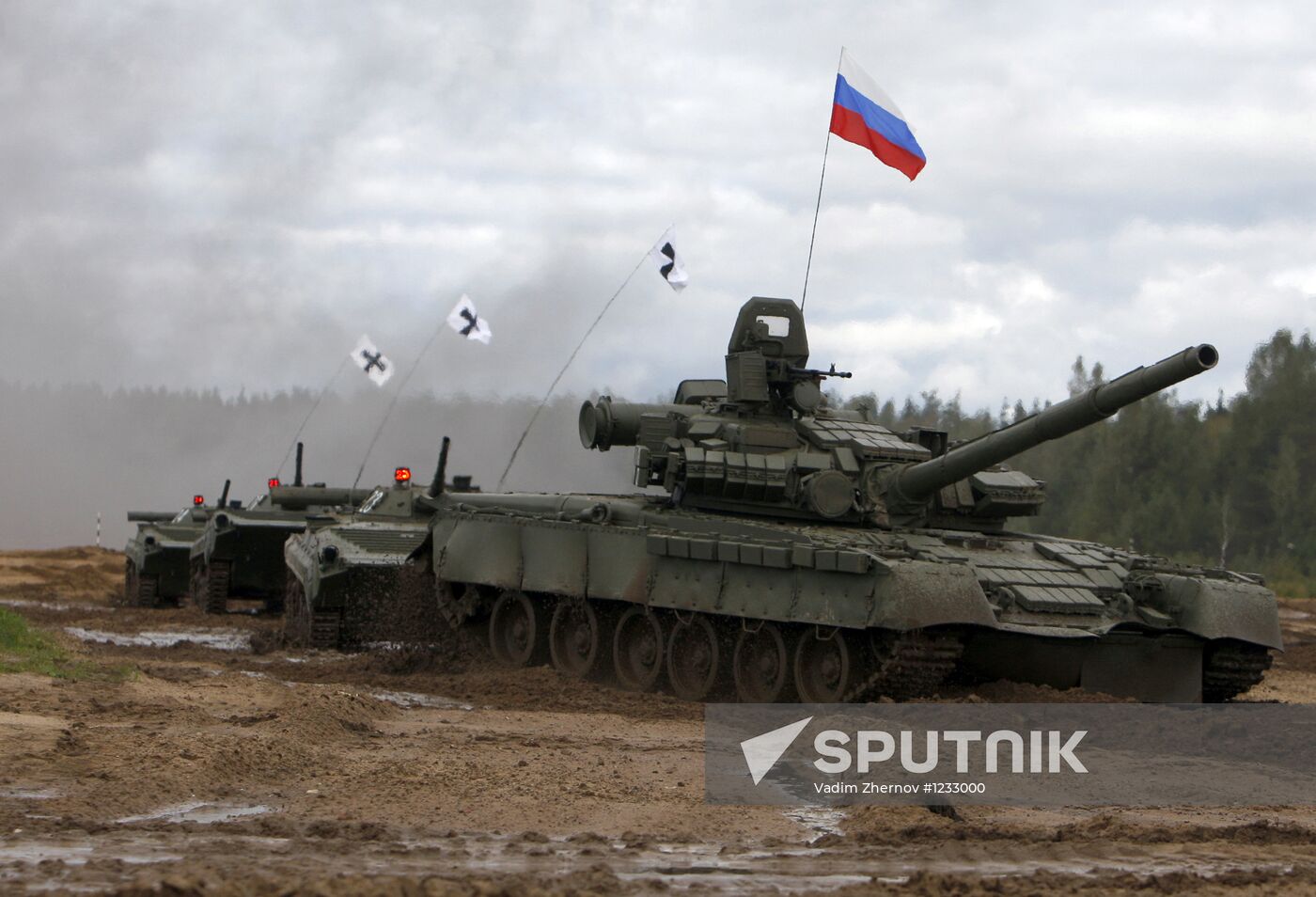 Tank show dedicated to Tank Crewman's Day