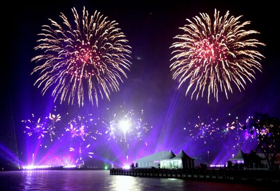 Fireworks and laser show to mark APEC-2012 Leaders' Week