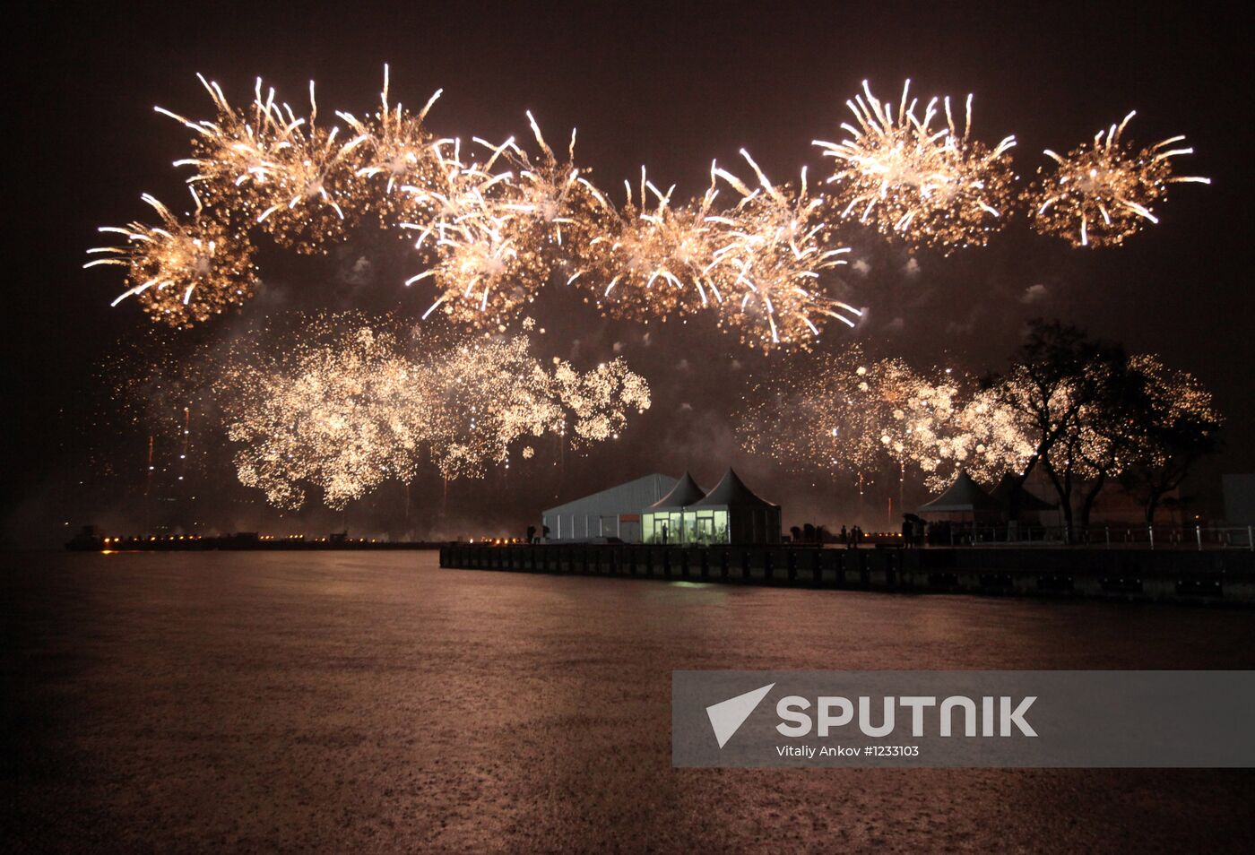 Fireworks and laser show to mark APEC-2012 Leaders' Week
