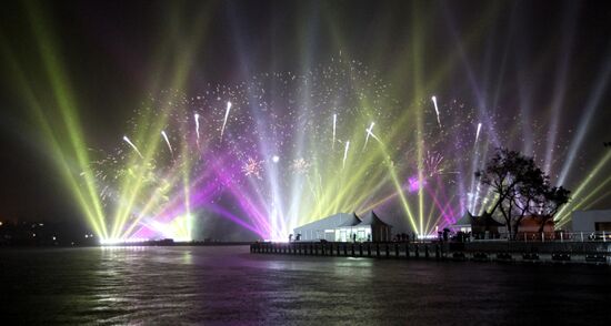 Fireworks and laser show to mark APEC-2012 Leaders' Week