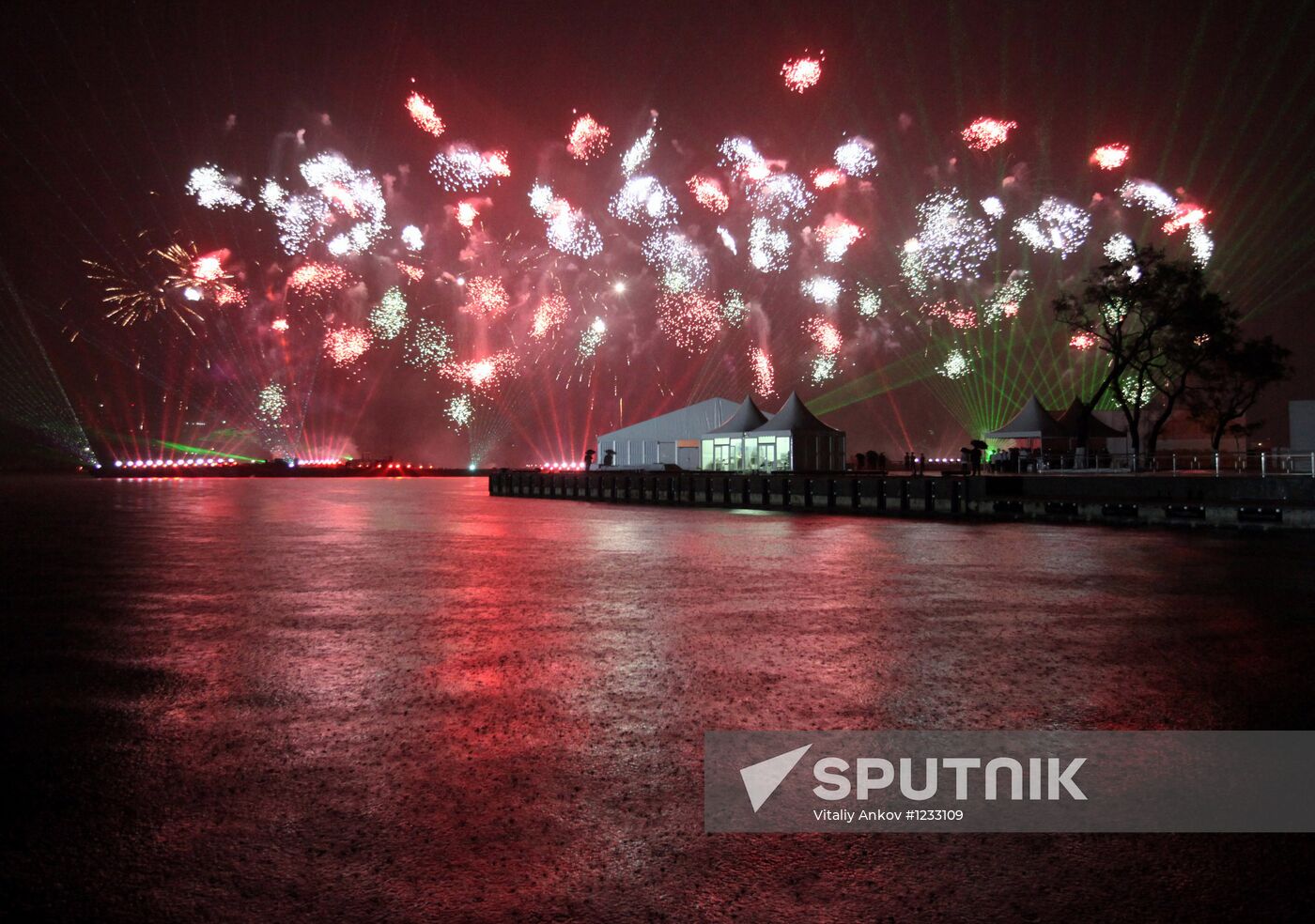 Fireworks and laser show to mark APEC-2012 Leaders' Week