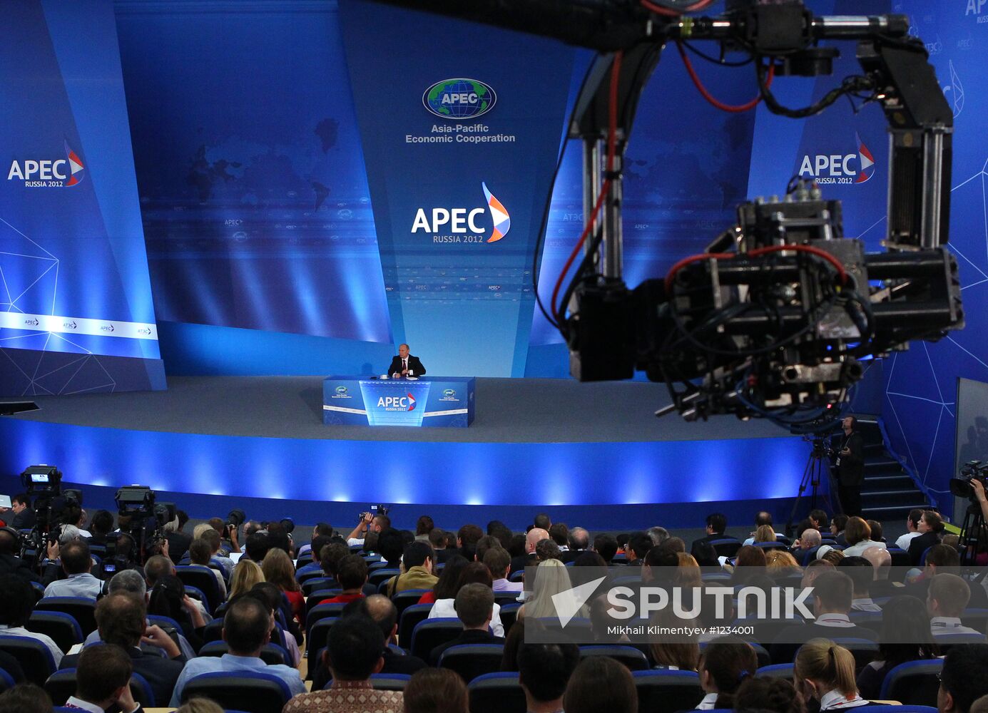 Russian President's news conference following APEC Leaders' Week