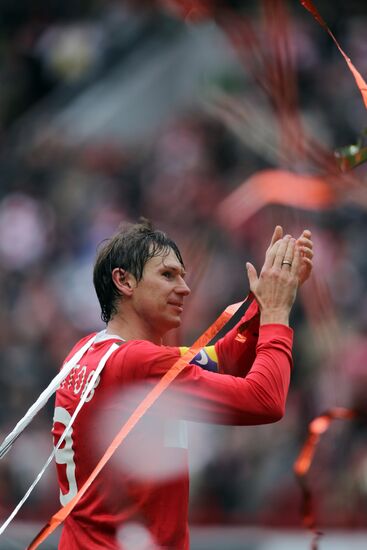 Football. Yegor Titov's farewell game