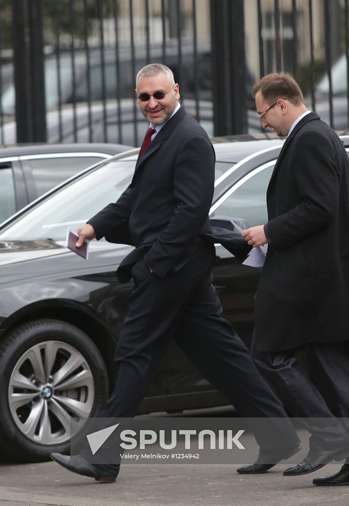 Lawyer Mark Feigin called in for questioning