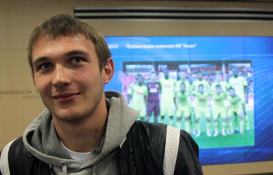 Football. New players of FC Anzhi Makhachkala introduced
