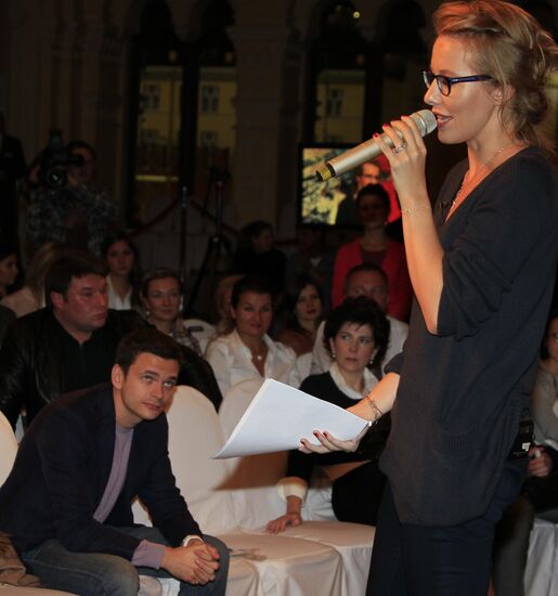 Literary readings of Russky Pioner magazine