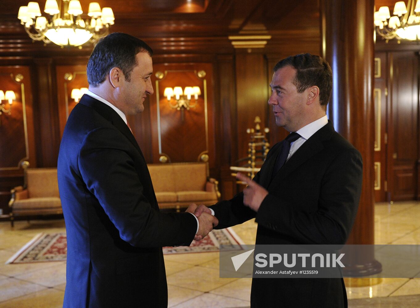 Russian, Moldova's Prime Ministers meet in Moscow