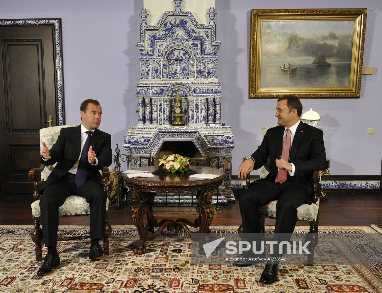 Russian, Moldova's Prime Ministers meet in Moscow