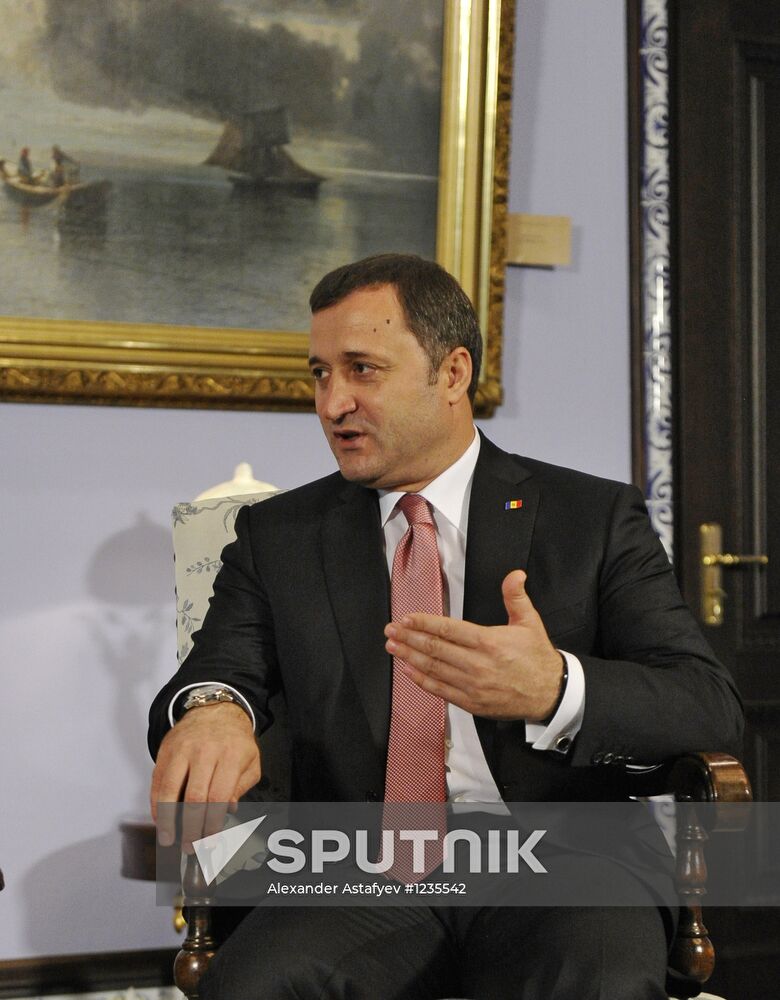 Russian, Moldova's Prime Ministers meet in Moscow