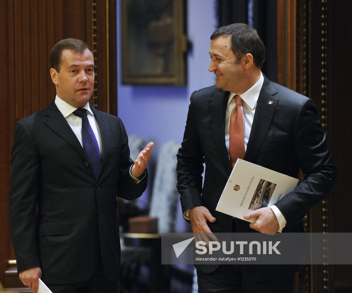 Russian, Moldova's Prime Ministers meet in Moscow