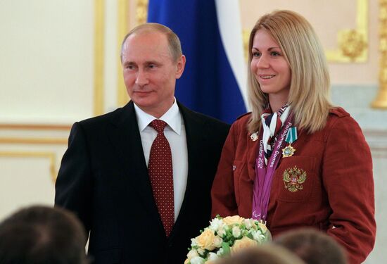 Vladimir Putin gives state awards to Paralympic gold-holders
