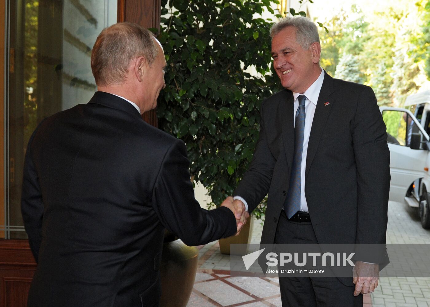 Russian President Vladimir Putin meets his Serbian counterpart