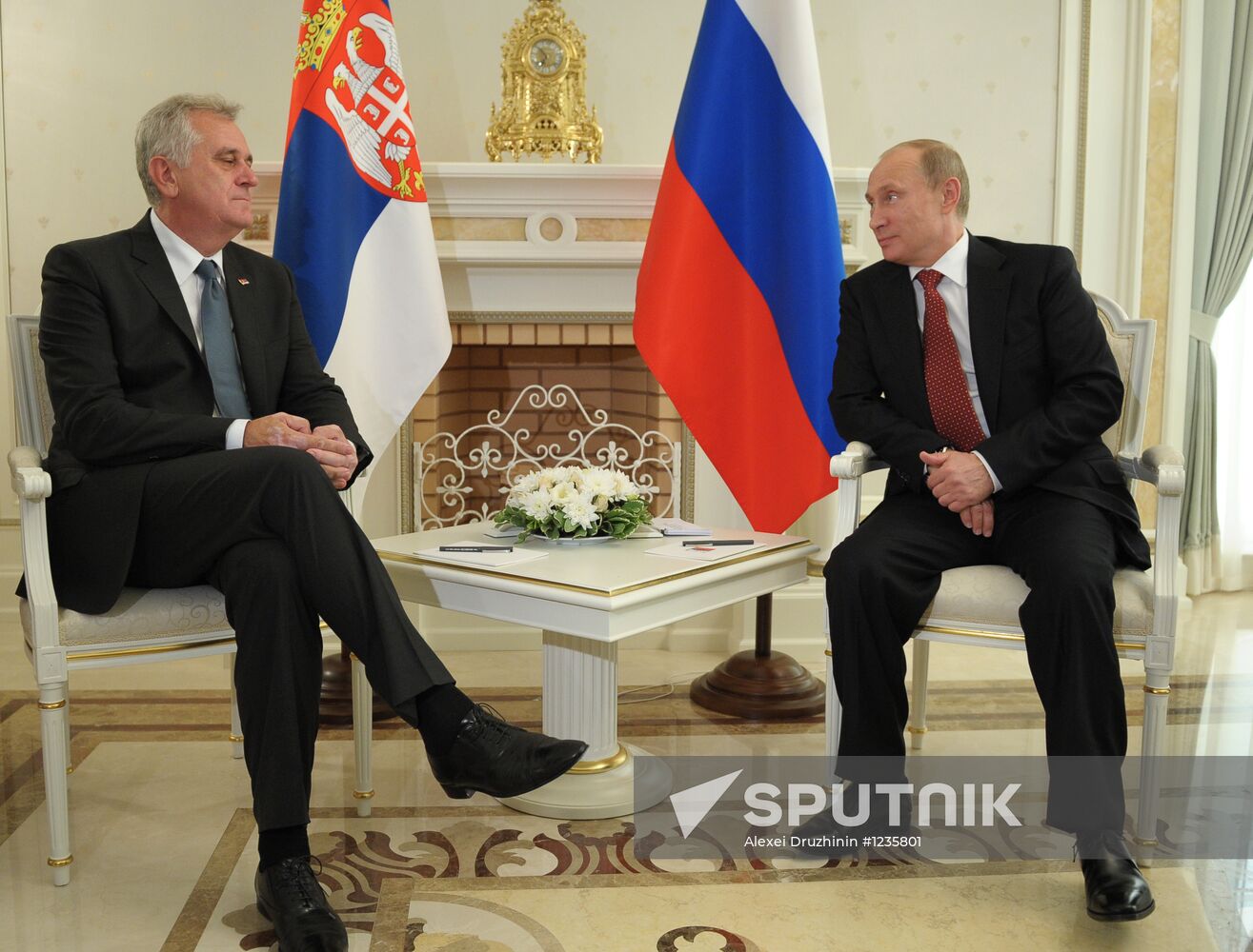 Russian President Vladimir Putin meets his Serbian counterpart