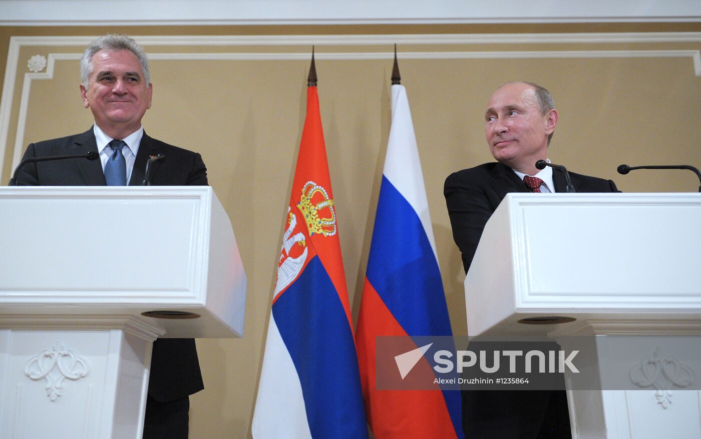 Russian President Vladimir Putin meets his Serbian counterpart