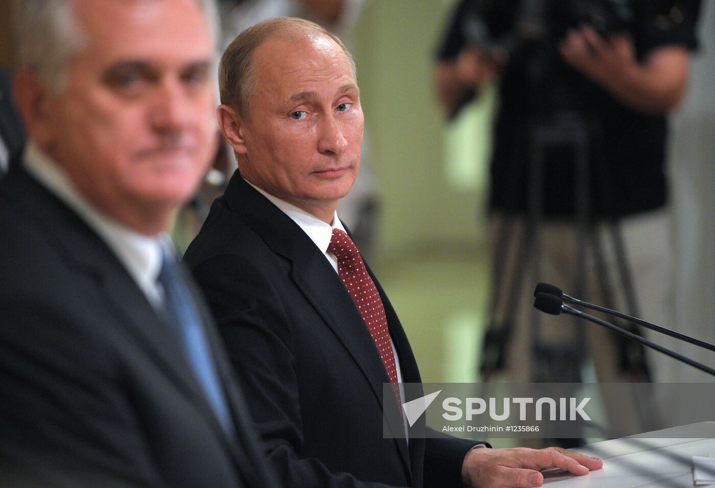 Russian President Vladimir Putin meets his Serbian counterpart