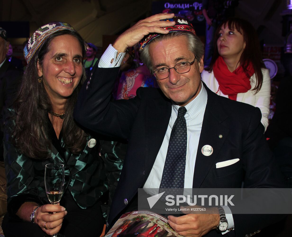 Etro boutique celebrates its jubilee