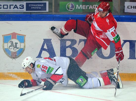 Hockey. KHL. Spartak vs. Metallurg (Novokuznetsk)