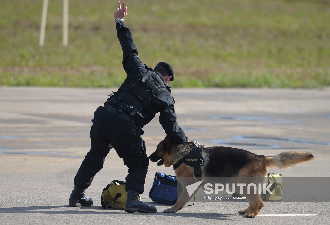 CSTO members hold Thunder 2012 international drill