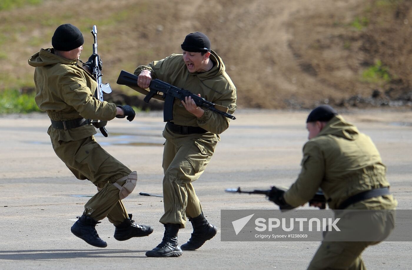 CSTO members hold Thunder 2012 international exercise