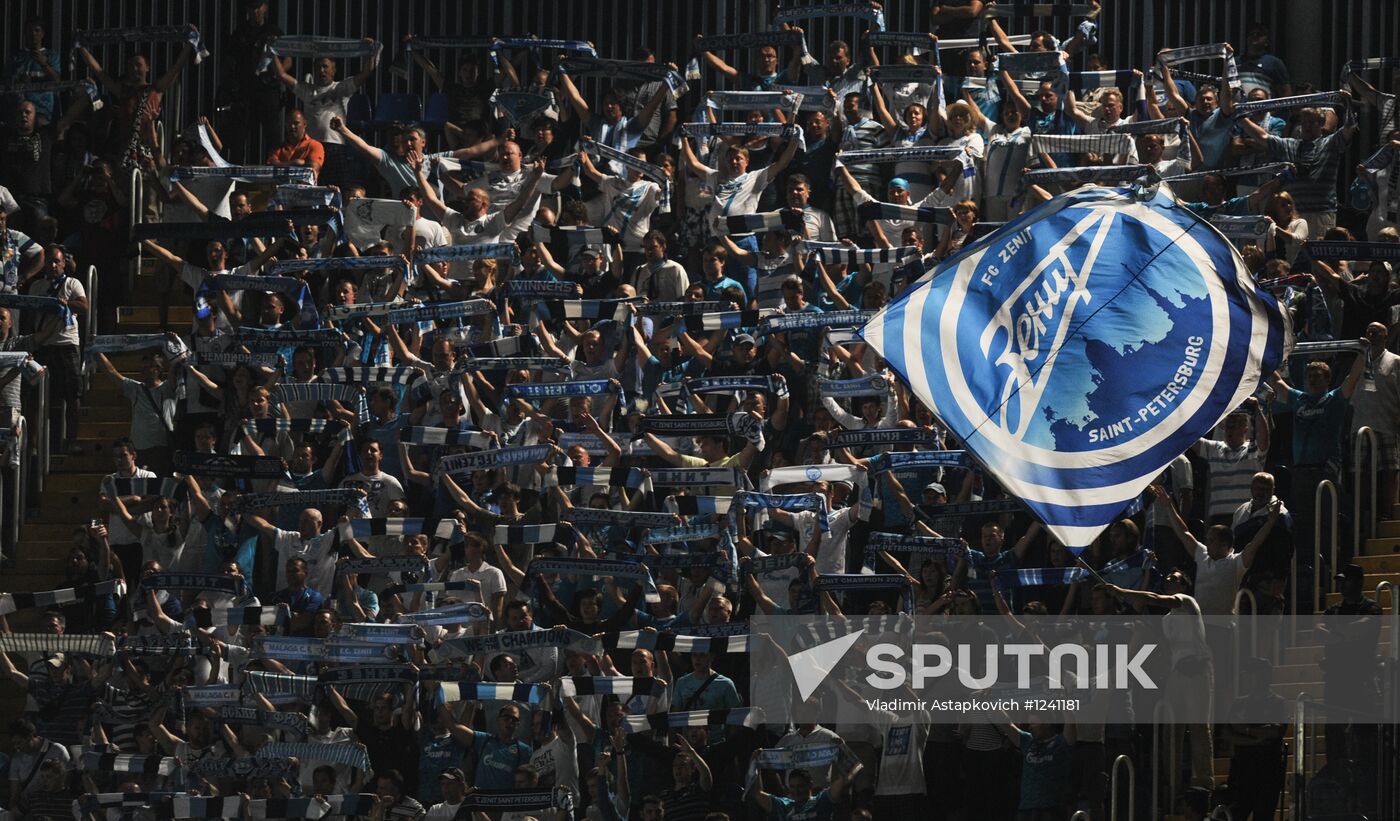 Football. Champions League. Malaga vs. Zenit